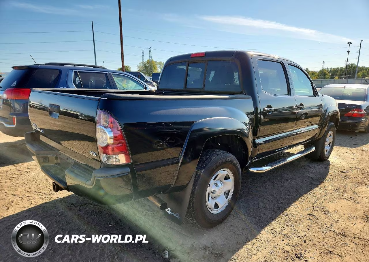 2015 Toyota Tacoma V6 VIN:5TFLU4EN6FX141054 - 3