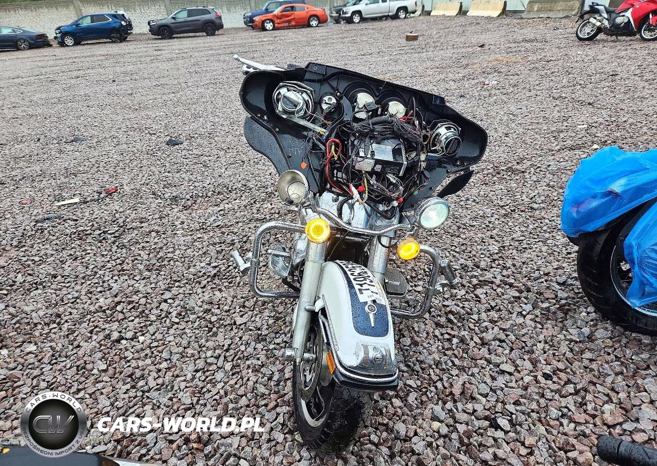 2011 Harley-Davidson Flhtp VIN:1HD1FMM14BB631840 - 2