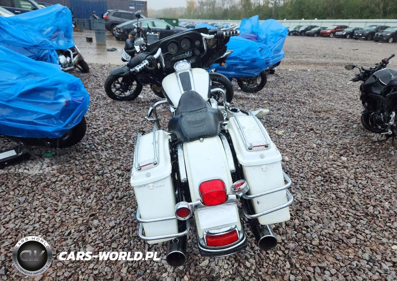 2011 Harley-Davidson Flhtp VIN:1HD1FMM14BB631840 - 4