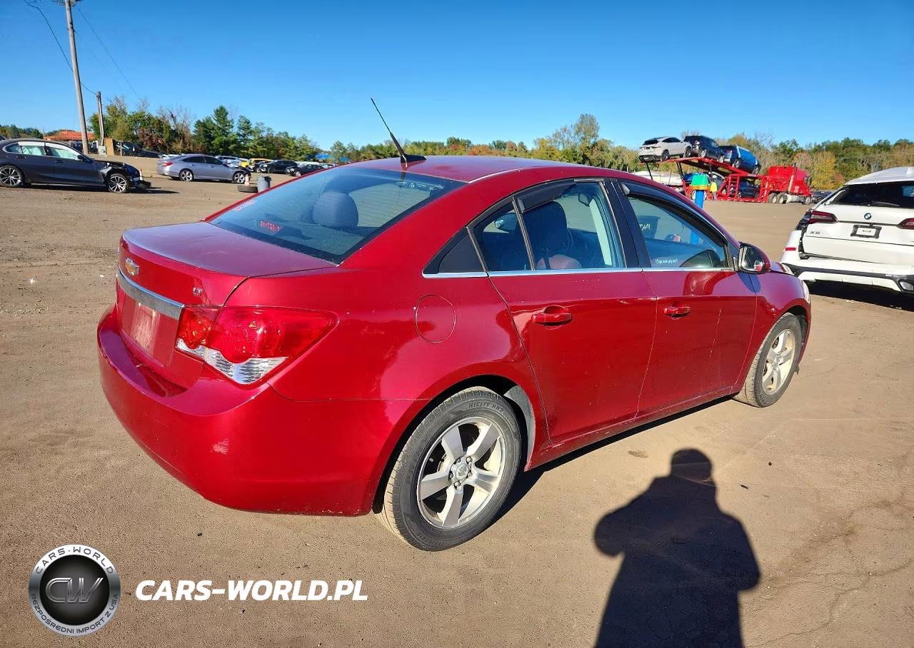 2014 Chevrolet Cruze Lt VIN:1G1PC5SB8E7270523 - 3