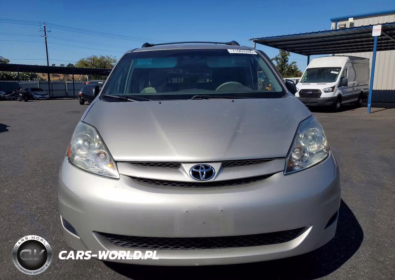 2009 Toyota Sienna Le 8-Passenger VIN:5TDZK23C59S273965 - 5