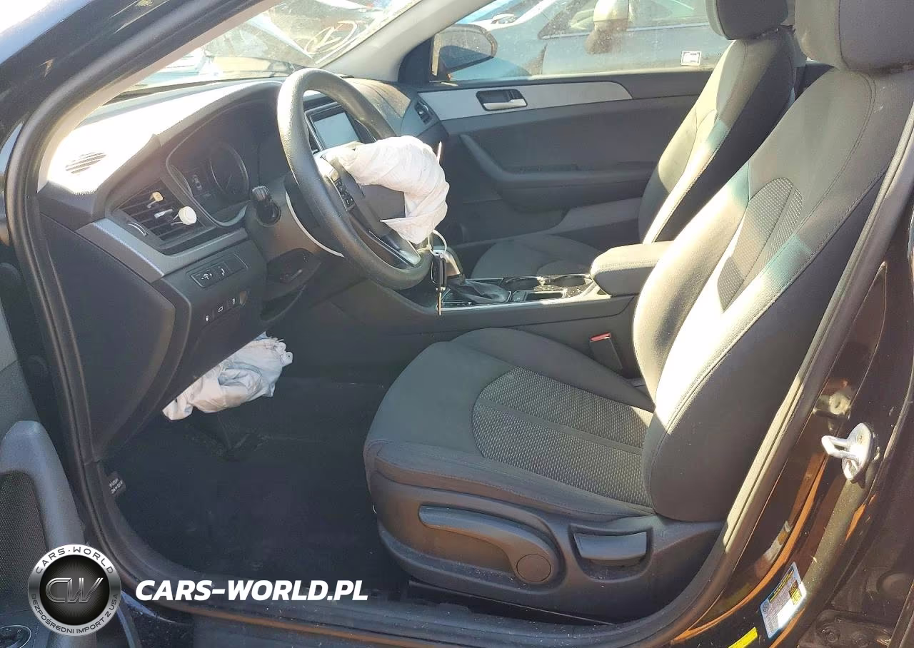 2019 Hyundai Sonata Se VIN:5NPE24AF9KH810467 - 7