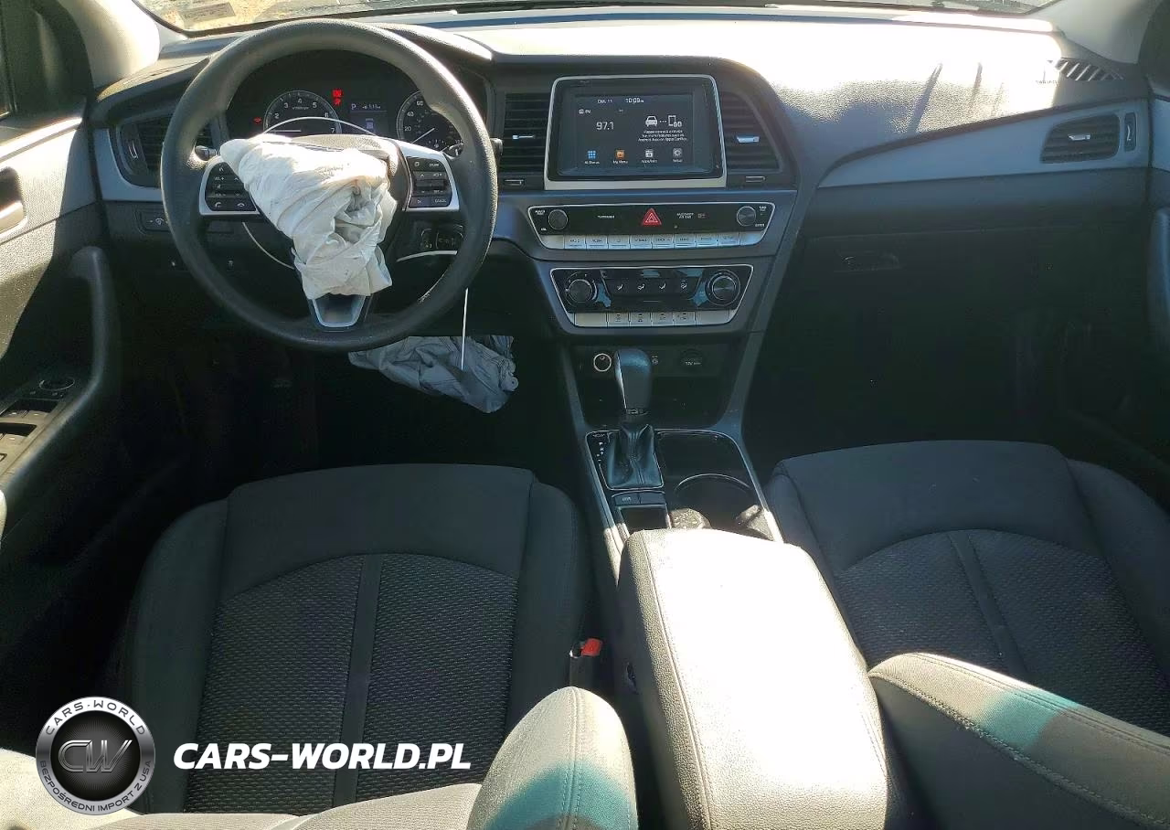 2019 Hyundai Sonata Se VIN:5NPE24AF9KH810467 - 8