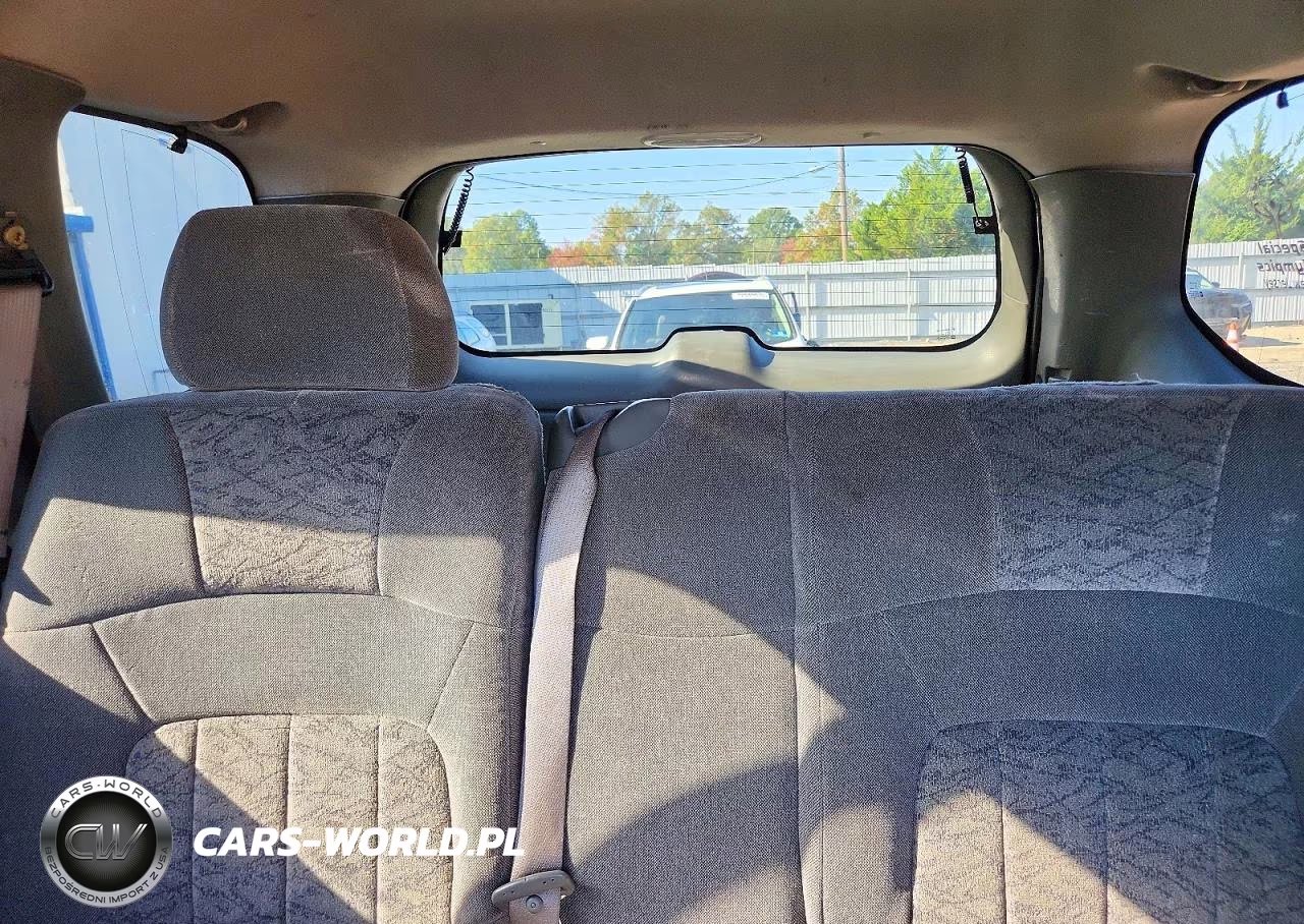 2002 GMC Envoy VIN:1GKDT13S722523524 - 10