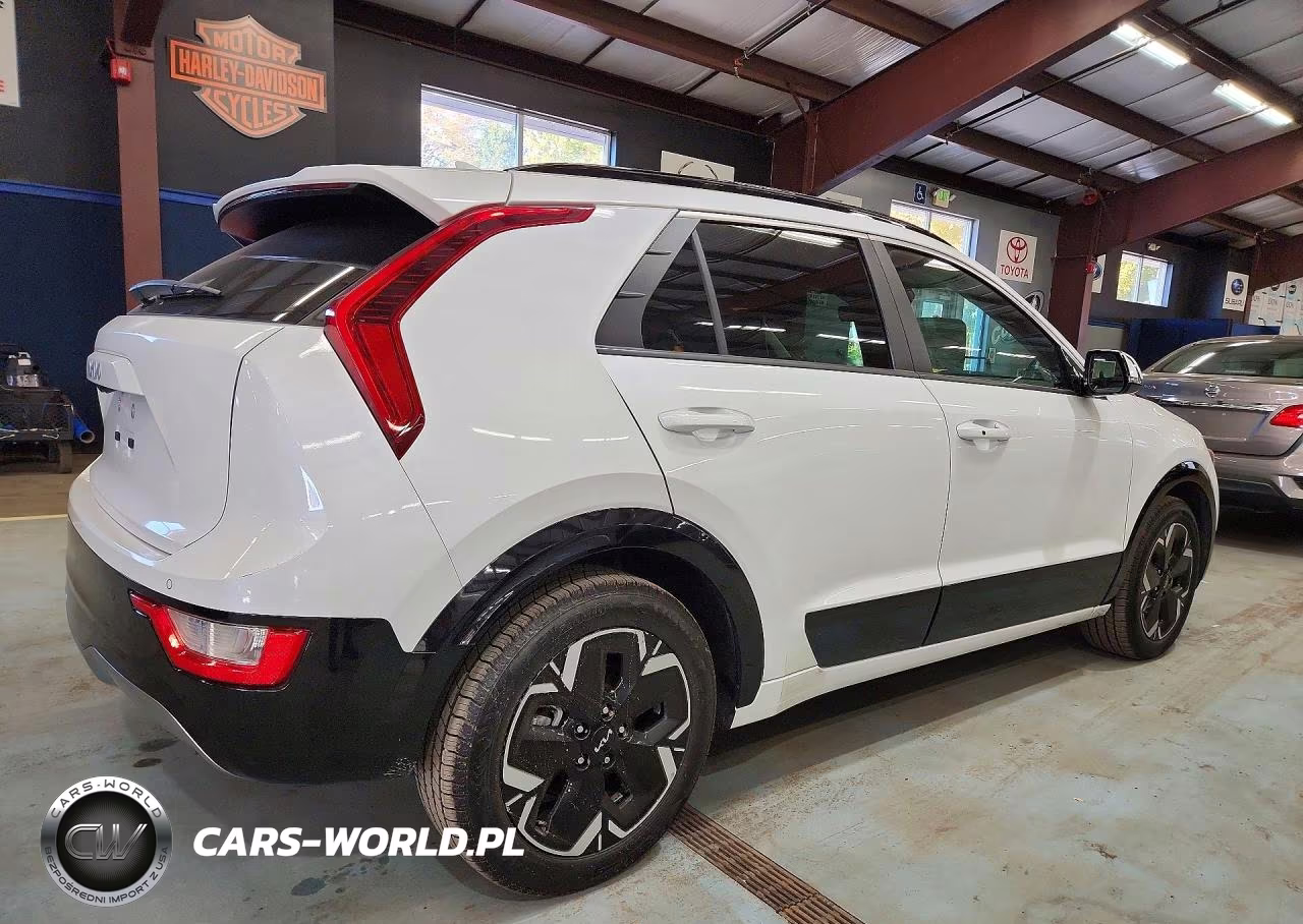 2023 Kia Niro Wind VIN:KNDCR3L11P5042893 - 3