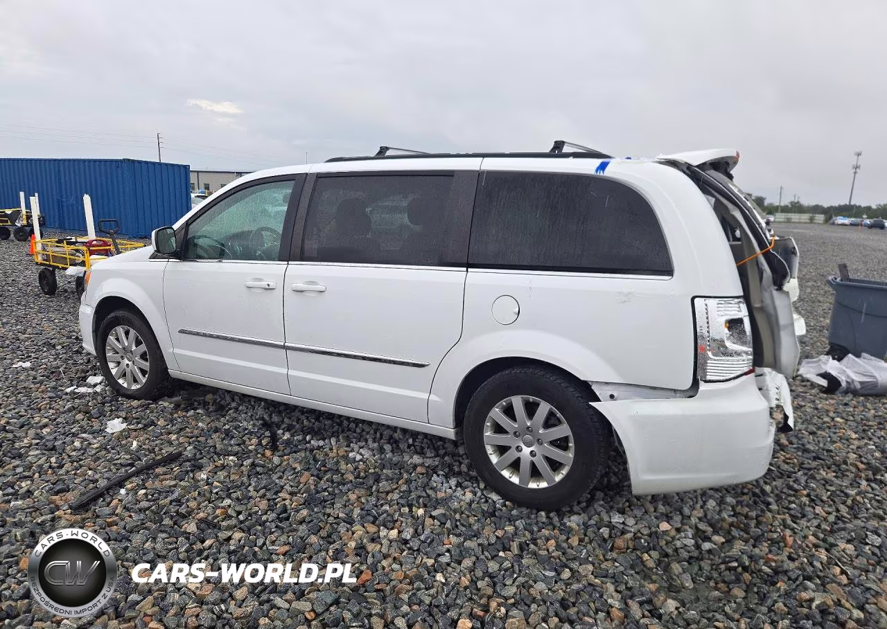 2015 Chrysler Town & Country Touring VIN:2C4RC1BG2FR654799 - 2
