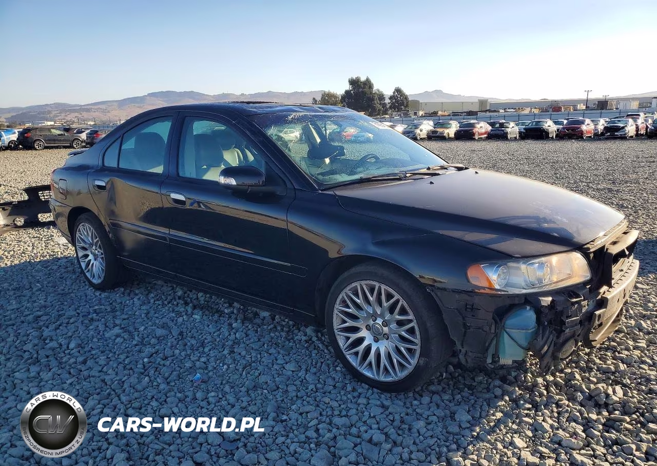 2008 Volvo S60 T5 VIN:YV1RS547282685134 - 4