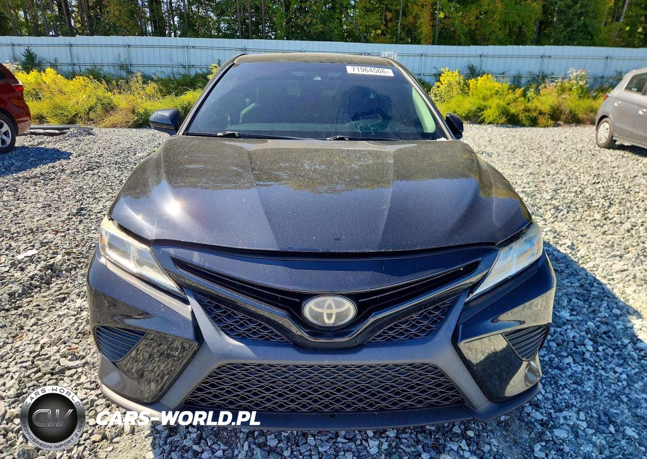 2018 Toyota Camry Se VIN:4T1B11HKXJU545906 - 5