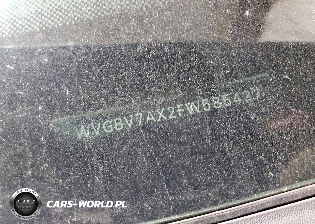 2015 Volkswagen Tiguan S VIN:WVGBV7AX2FW585437 - 13