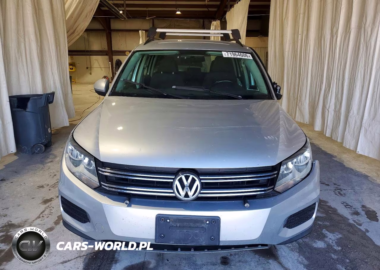 2015 Volkswagen Tiguan S VIN:WVGBV7AX2FW585437 - 5