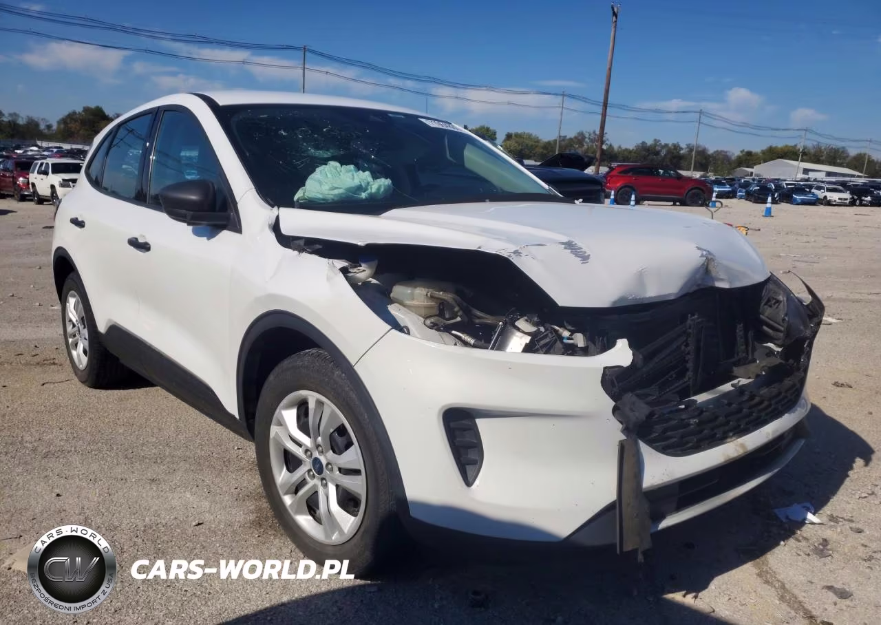 2020 Ford Escape S VIN:1FMCU0F63LUB95243 - 4