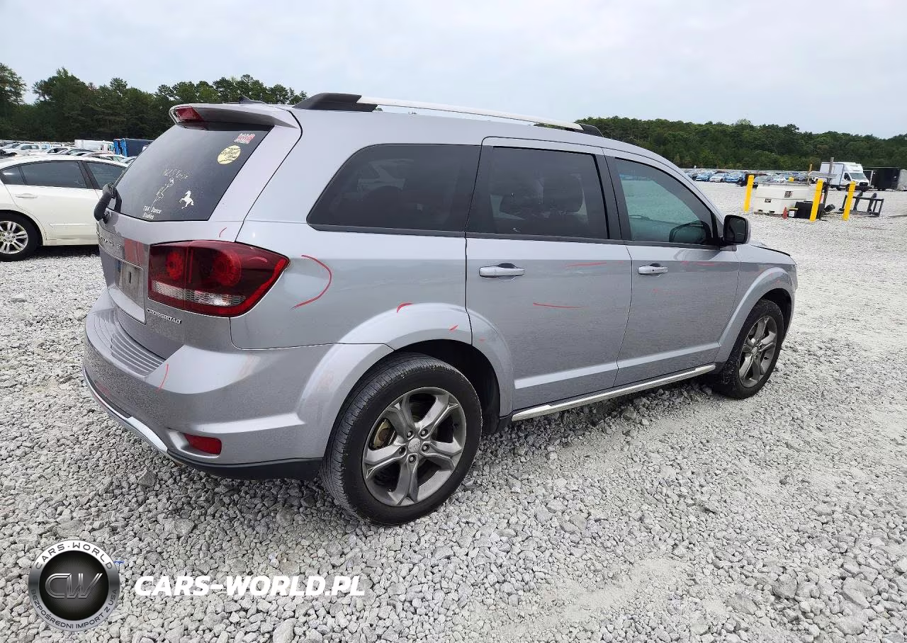 2016 Dodge Journey Crossroad VIN:3C4PDCGB4GT124040 - 3