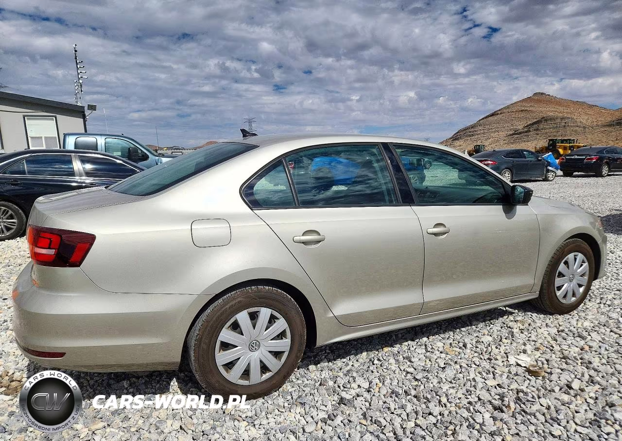 2016 Volkswagen Jetta S VIN:3VW267AJ2GM317774 - 3