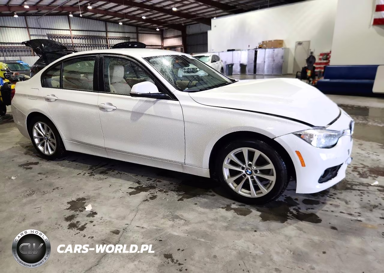 2016 BMW 320 I VIN:WBA8E1G53GNT36943 - 4