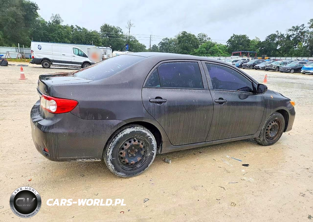 2013 Toyota Corolla L VIN:2T1BU4EE3DC984572 - 3