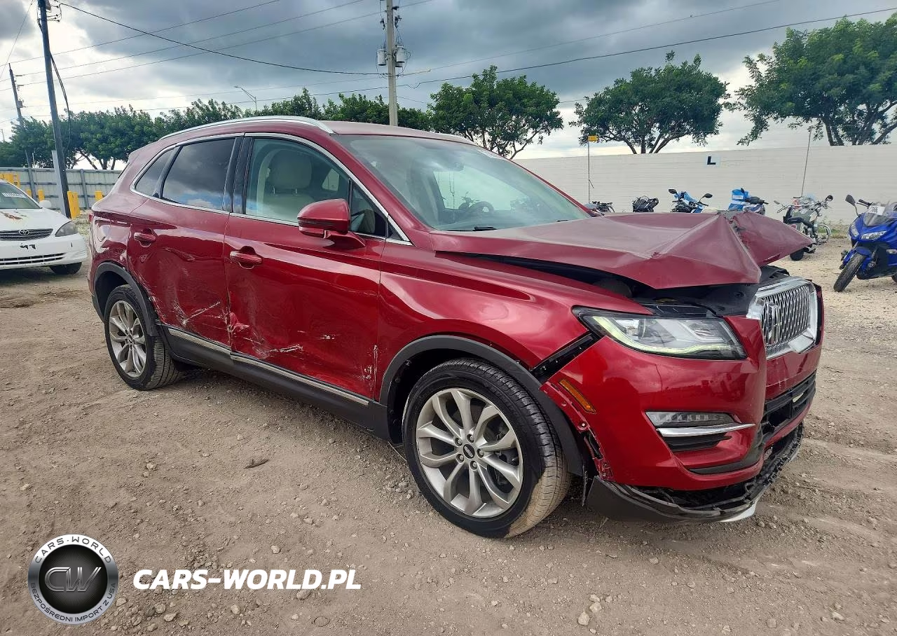 2019 Lincoln Mkc Select VIN:5LMCJ2C95KUL06518 - 4