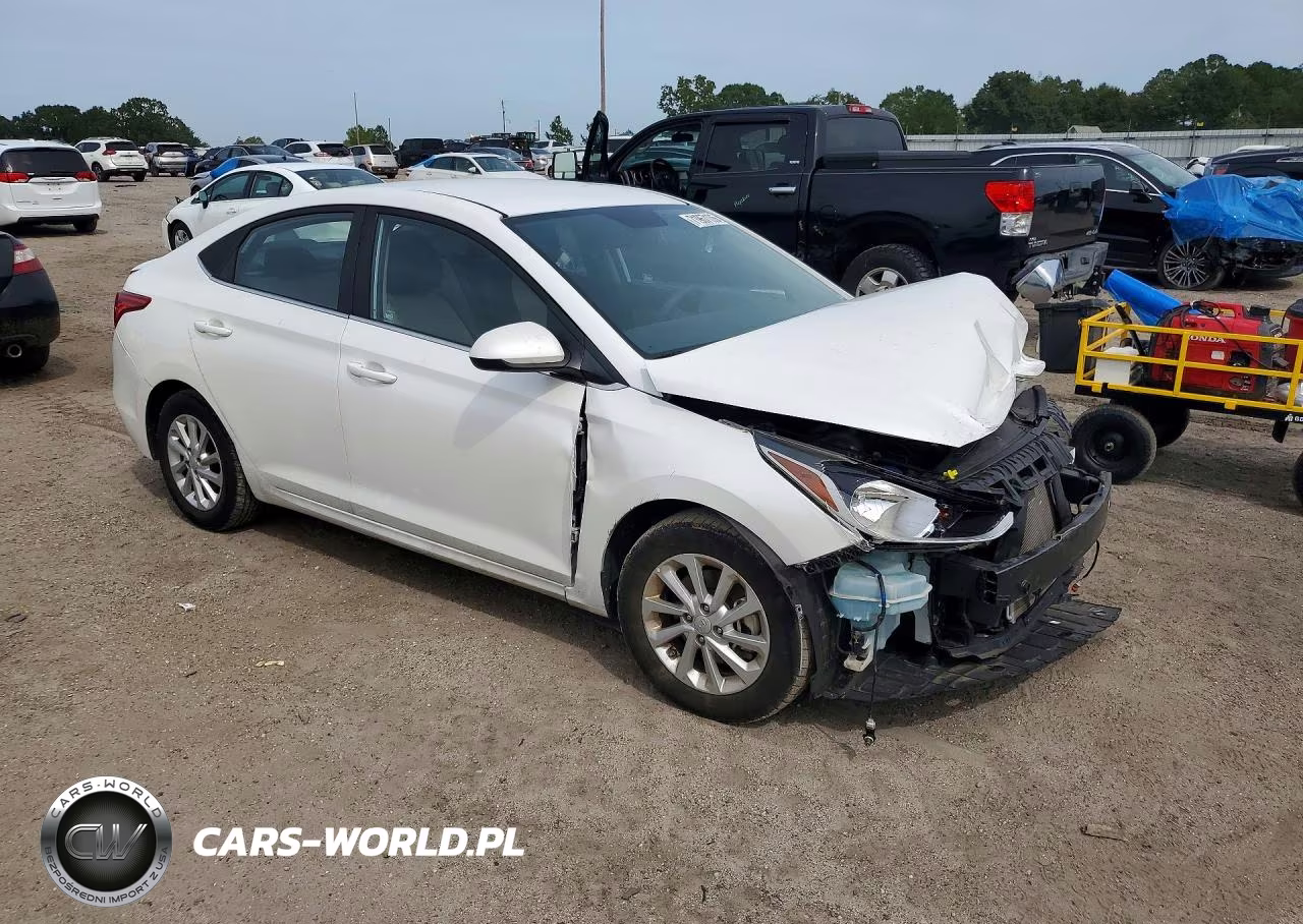 2019 Hyundai Accent Sel VIN:3KPC24A36KE068689 - 4