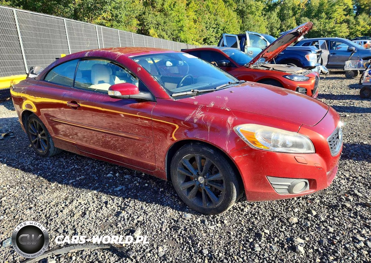 2012 Volvo C70 T5-T5 Platinum-T5 Premier Plus VIN:YV1672MC9CJ130129 - 4