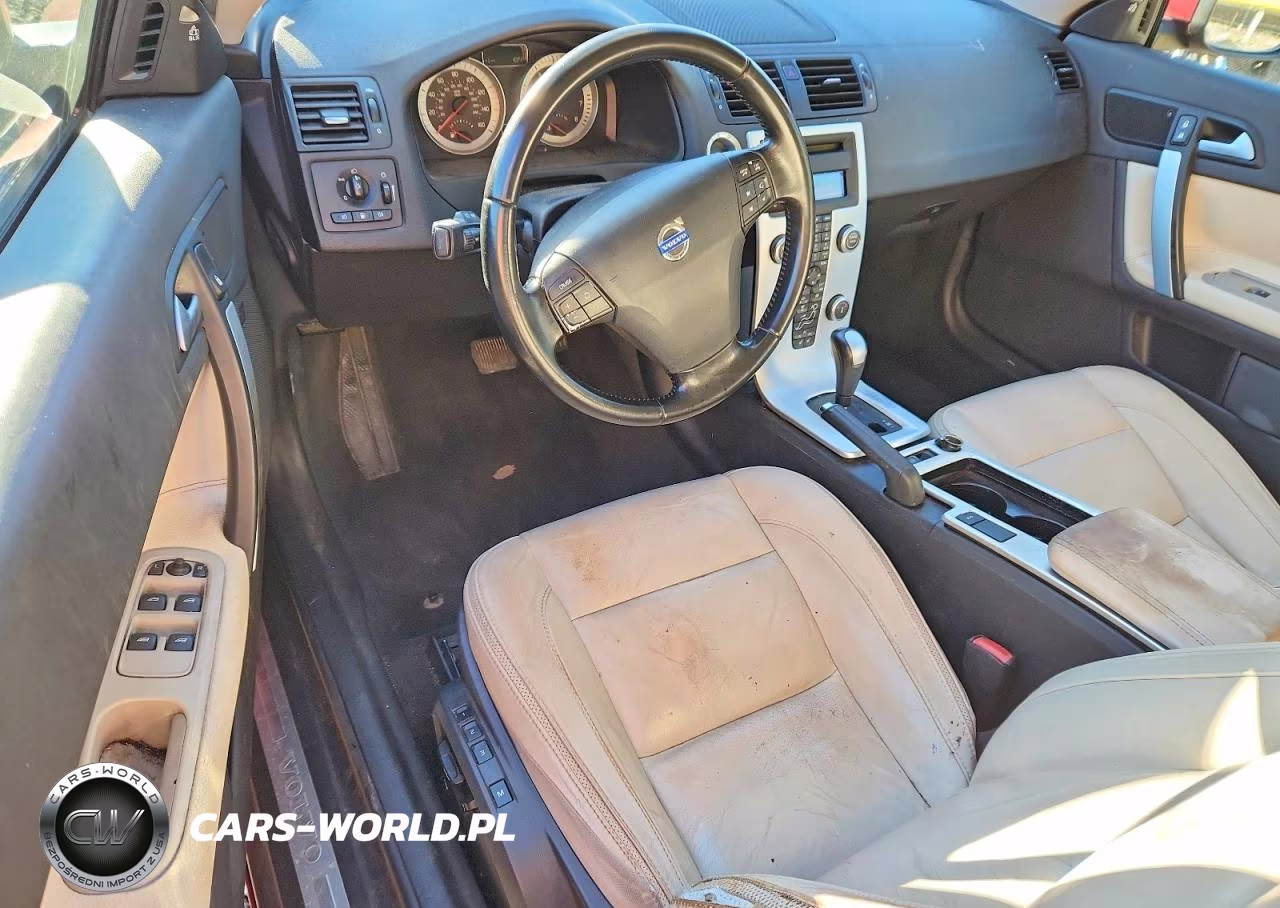 2012 Volvo C70 T5-T5 Platinum-T5 Premier Plus VIN:YV1672MC9CJ130129 - 8