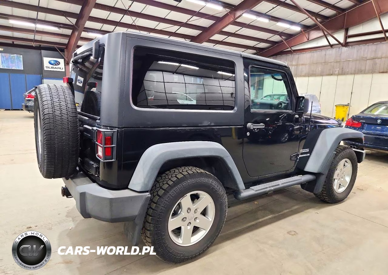 2013 Jeep Wrangler Sport VIN:1C4AJWAG8DL516305 - 3