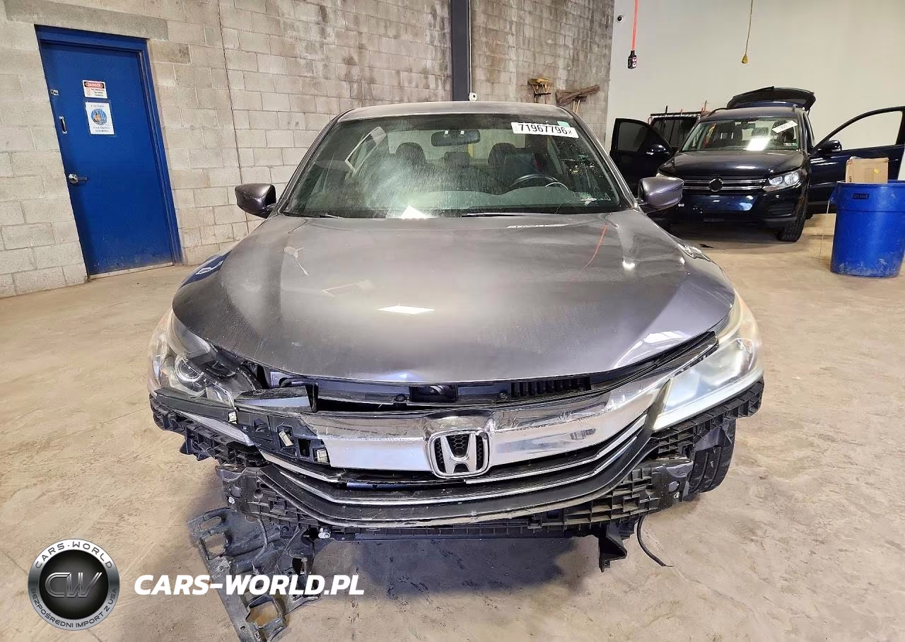 2017 Honda Accord Sport VIN:1HGCR2F52HA092351 - 5