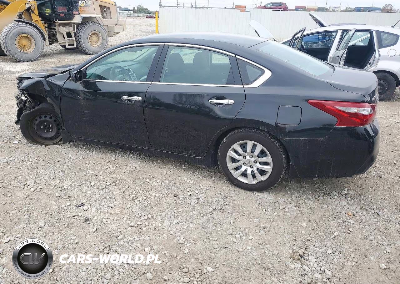 2018 Nissan Altima 2.5 S VIN:1N4AL3AP0JC147370 - 2