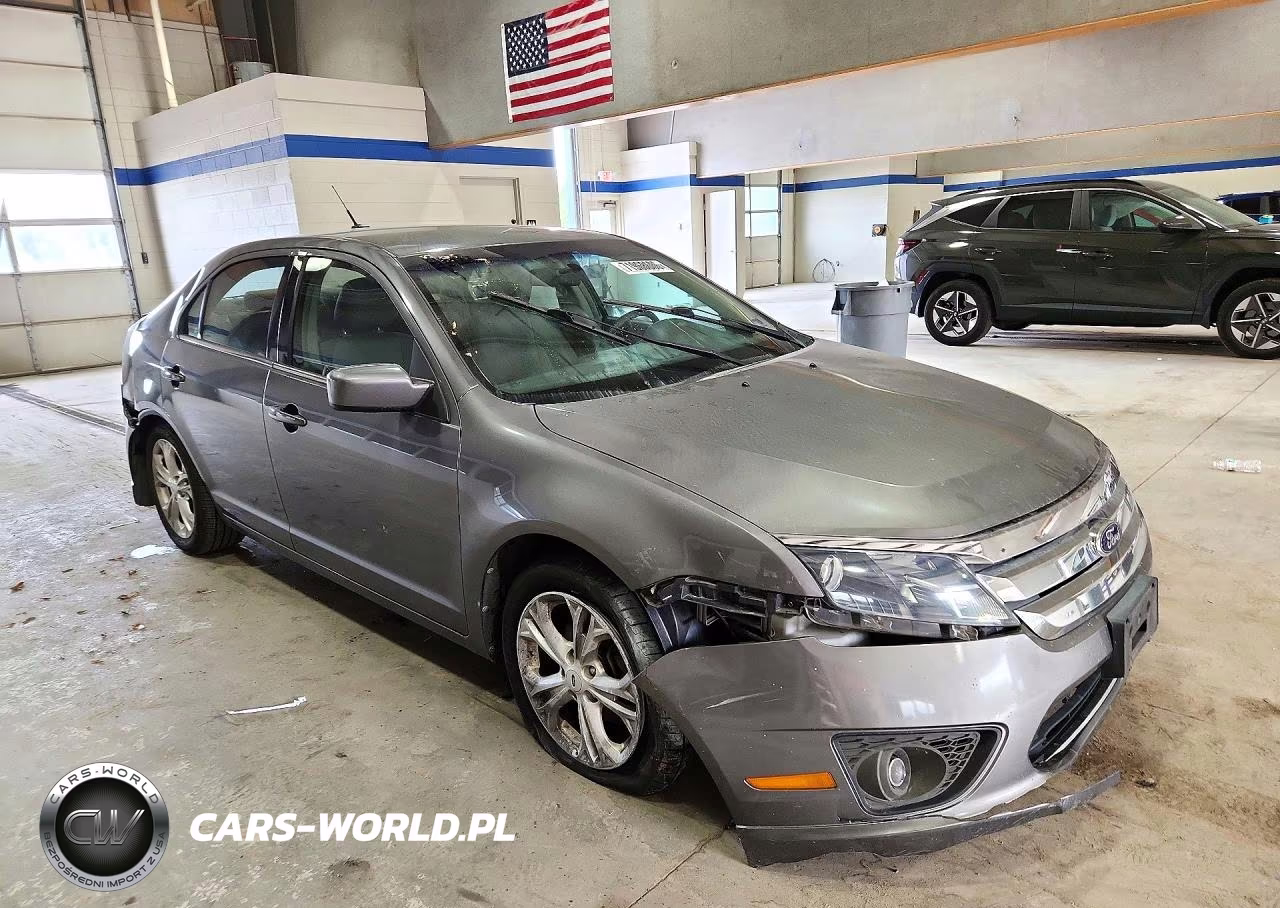 2012 Ford Fusion Se VIN:3FAHP0HA9CR401374 - 4