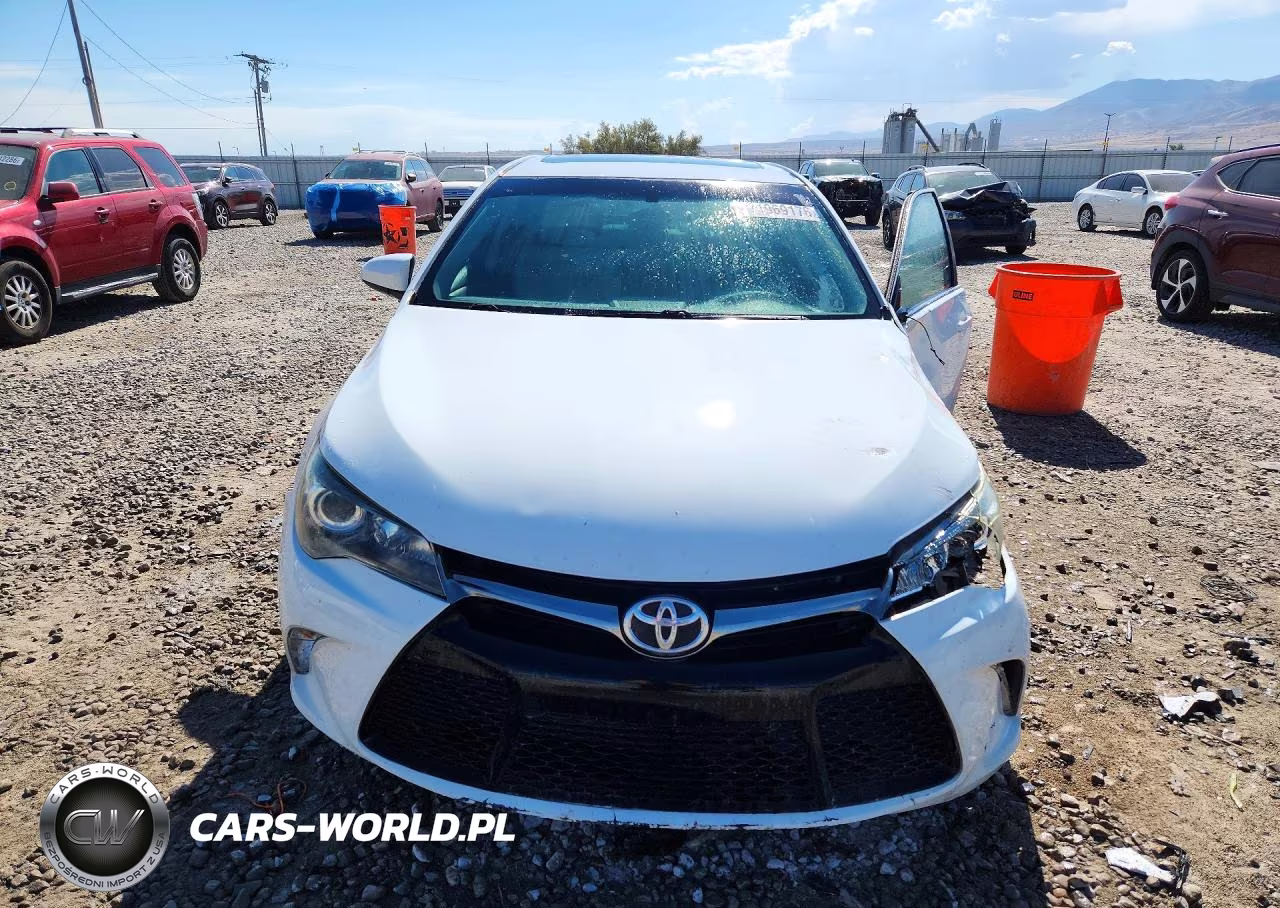 2015 Toyota Camry Se VIN:4T1BF1FK7FU498751 - 5