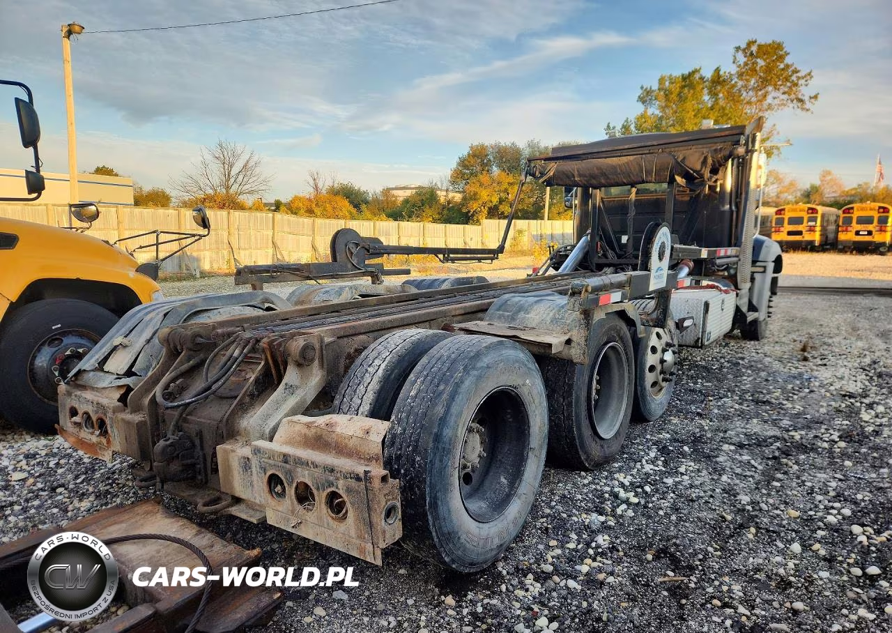 2014 Mack Gu800 Truck Cab And Chassis VIN:1M2AX16CXEM025796 - 3