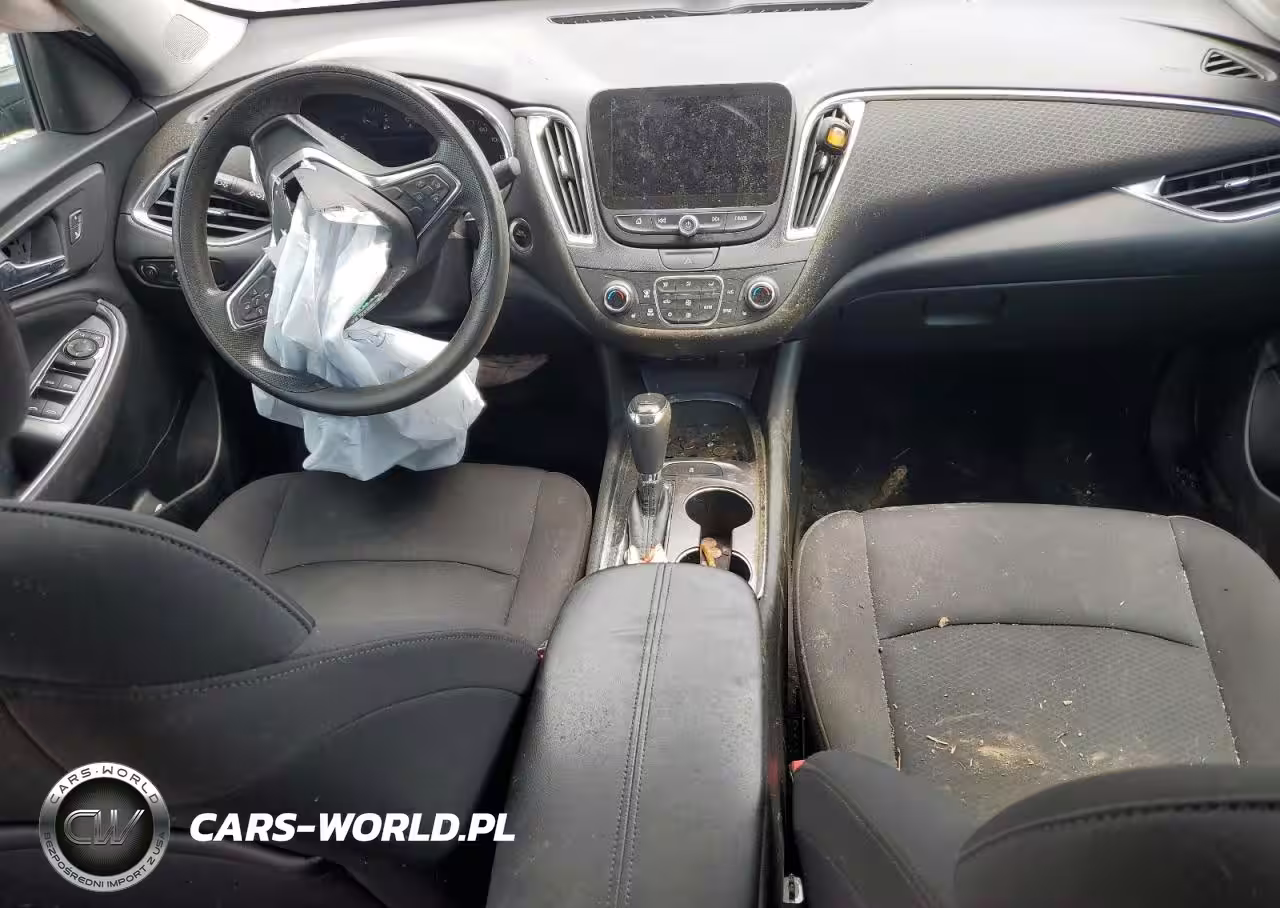 2019 Chevrolet Malibu Lt VIN:1G1ZD5ST7KF161440 - 8