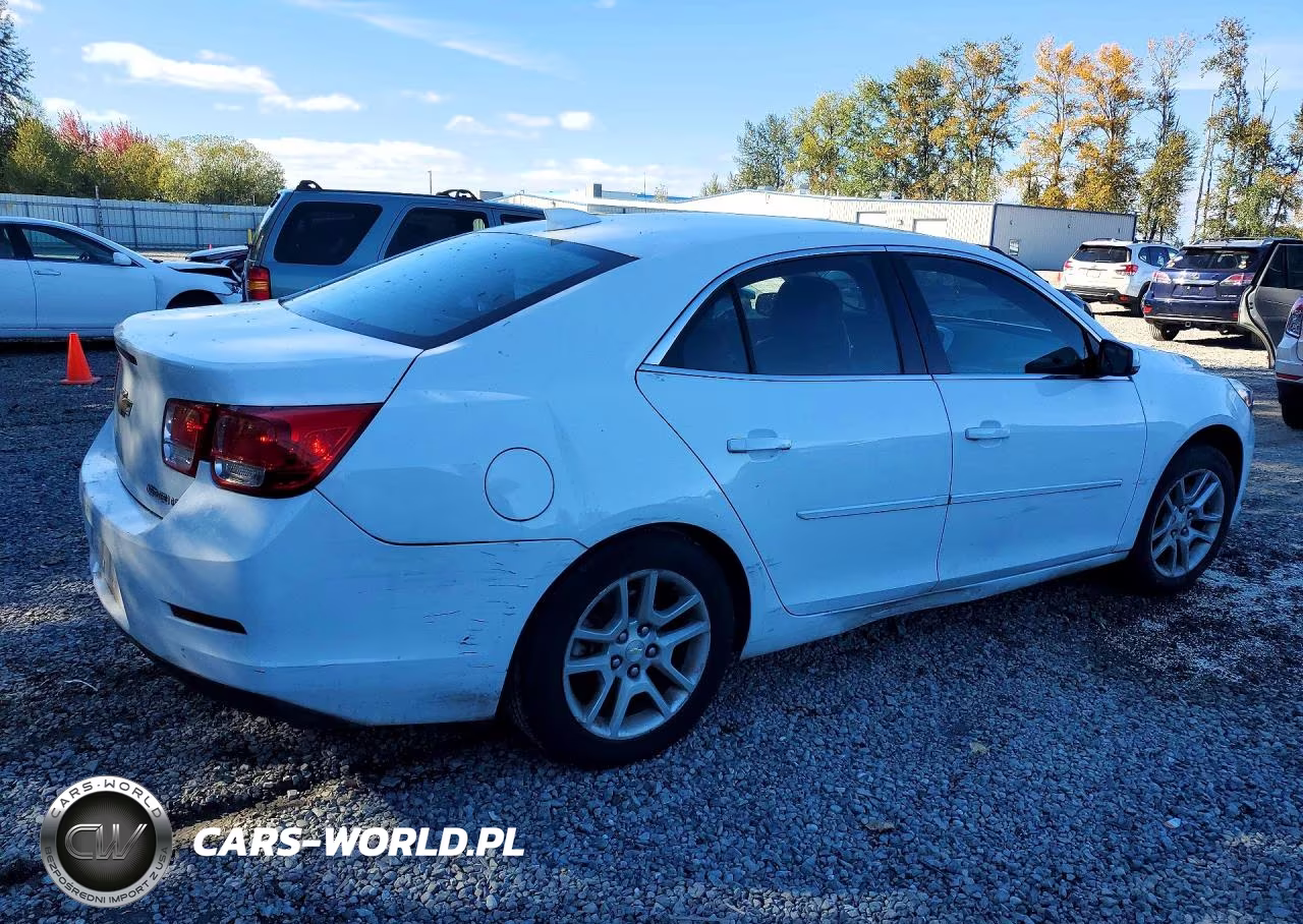 2015 Chevrolet Malibu 1Lt VIN:1G11C5SL8FF207010 - 3