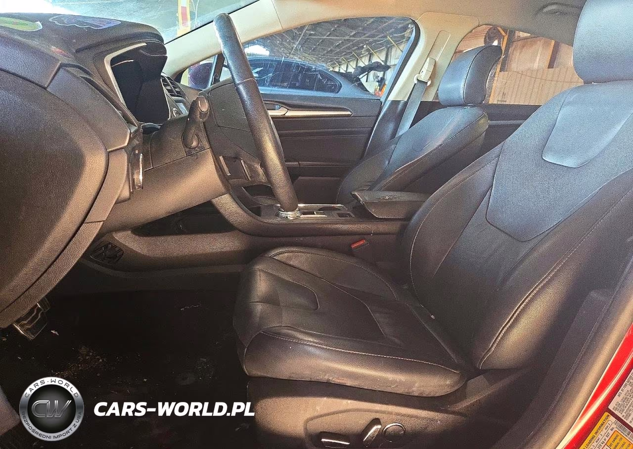 2017 Ford Fusion Titanium VIN:3FA6P0K92HR102516 - 7