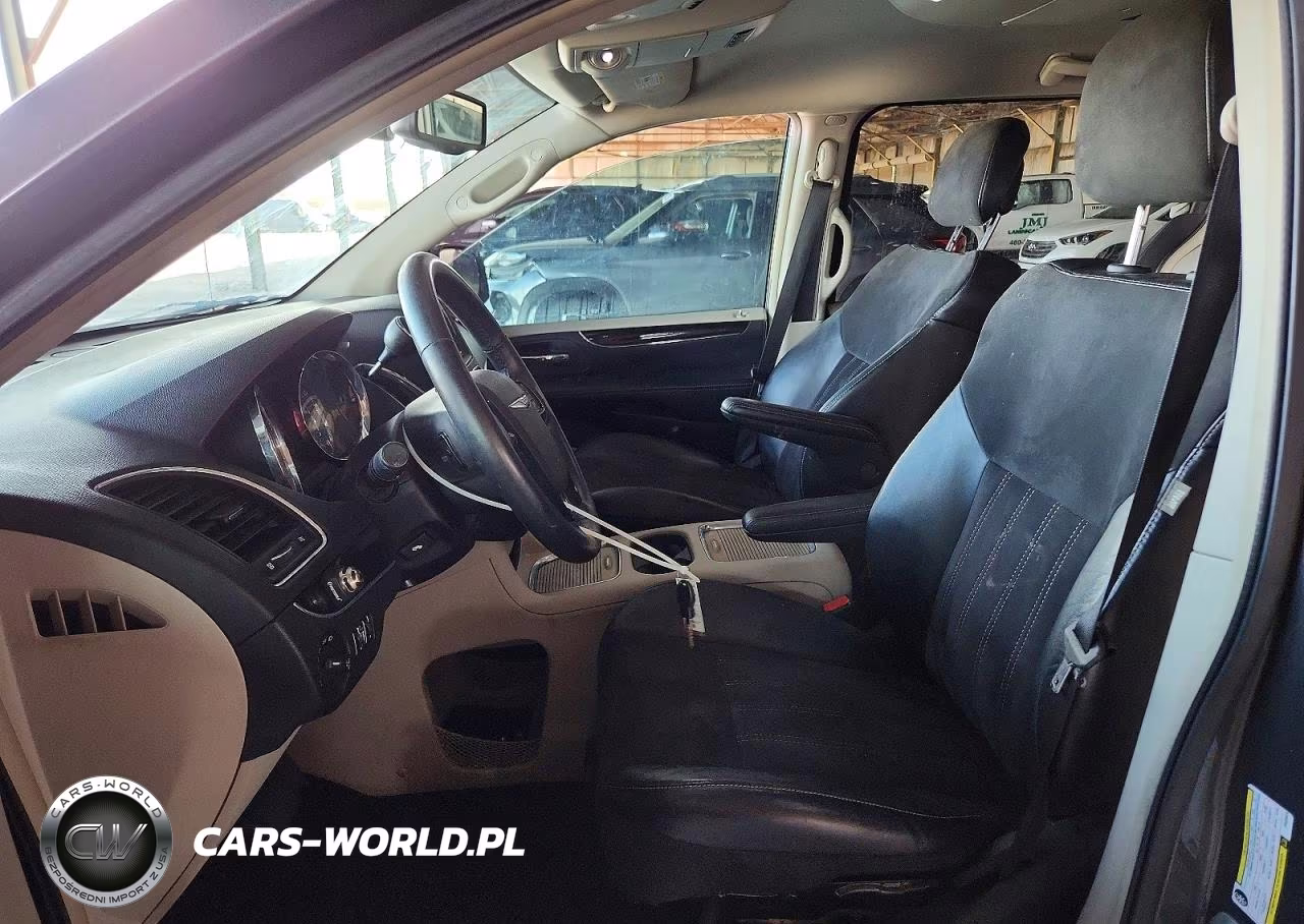 2014 Chrysler Town & Country Touring L VIN:2C4RC1CGXER239629 - 7