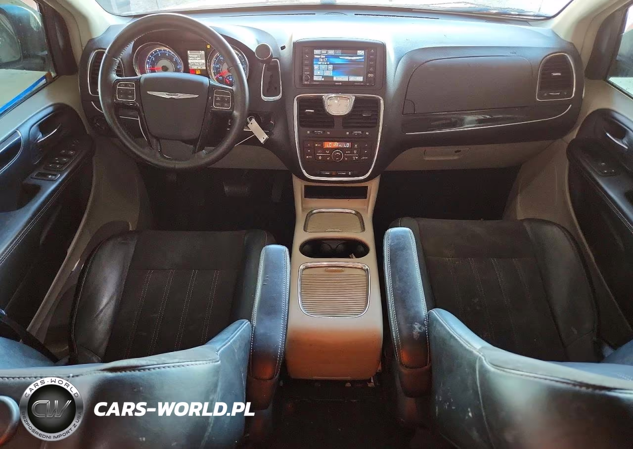 2014 Chrysler Town & Country Touring L VIN:2C4RC1CGXER239629 - 8