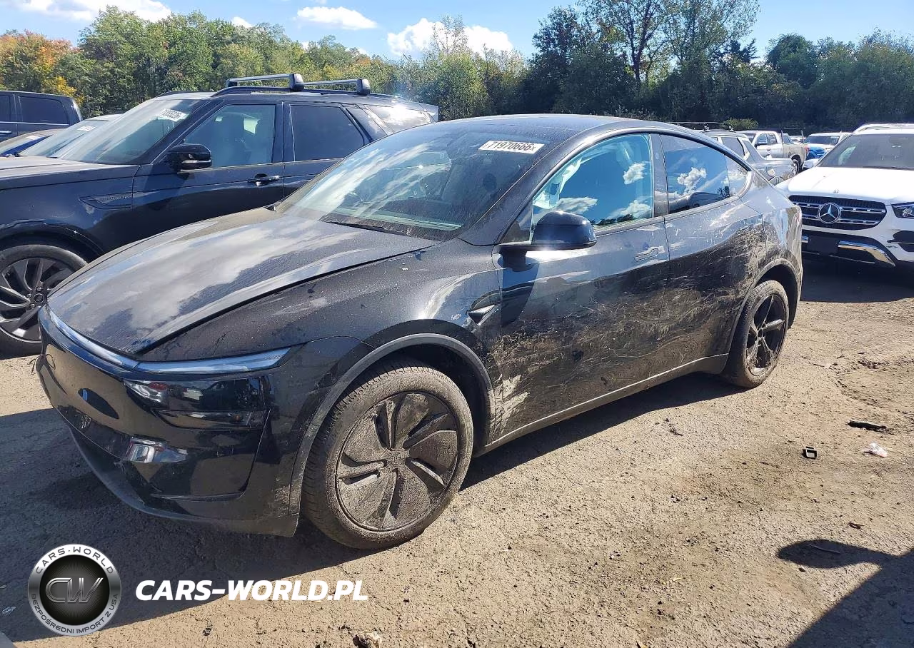 2026 Tesla Model Y – zdjęcie 1 z 12