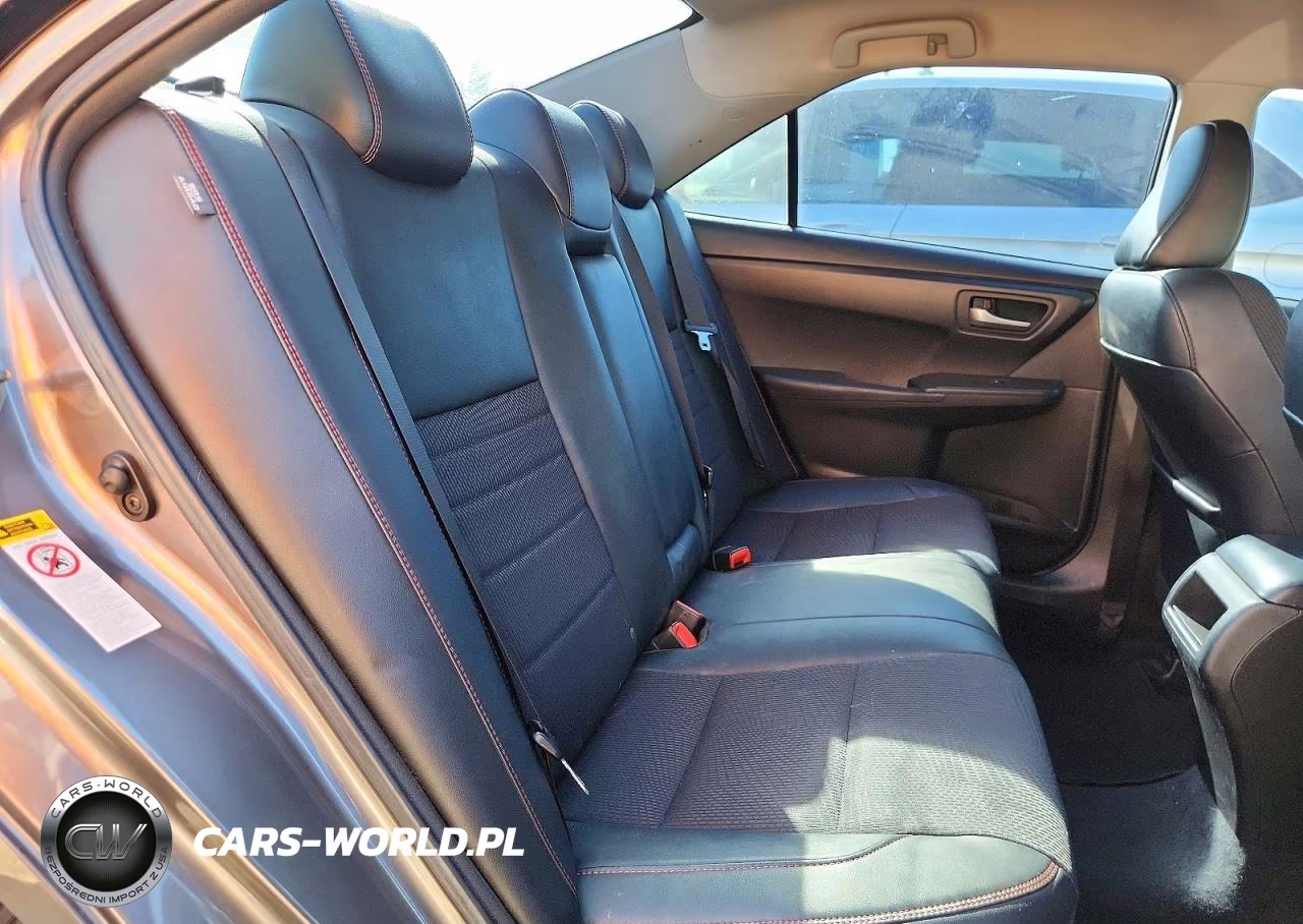2016 Toyota Camry Se VIN:4T1BF1FK2GU177508 - 10