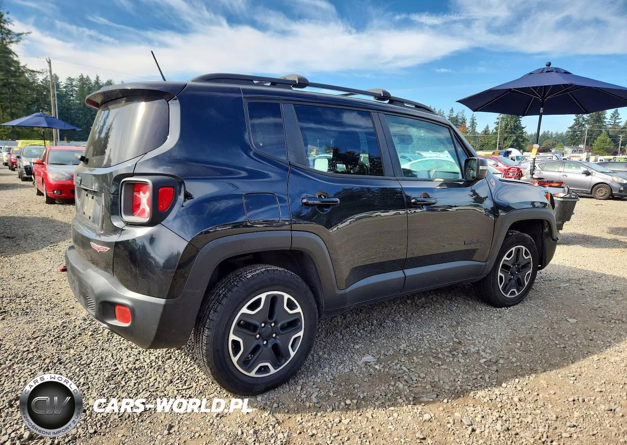 2017 Jeep Renegade Trailhawk VIN:ZACCJBCB0HPE62552 - 3