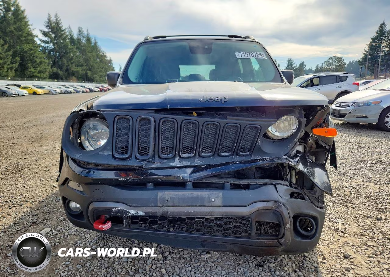 2017 Jeep Renegade Trailhawk VIN:ZACCJBCB0HPE62552 - 5