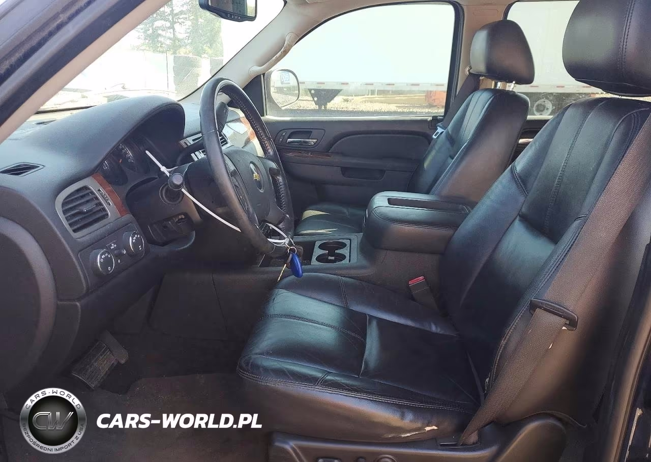 2010 Chevrolet Avalanche Lt VIN:3GNVKFE04AG291599 - 7