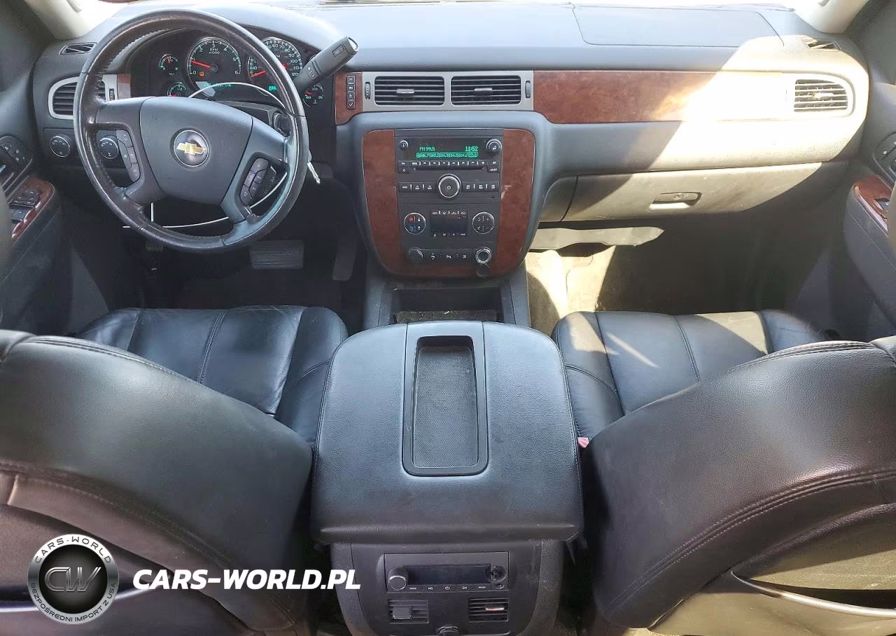2010 Chevrolet Avalanche Lt VIN:3GNVKFE04AG291599 - 8