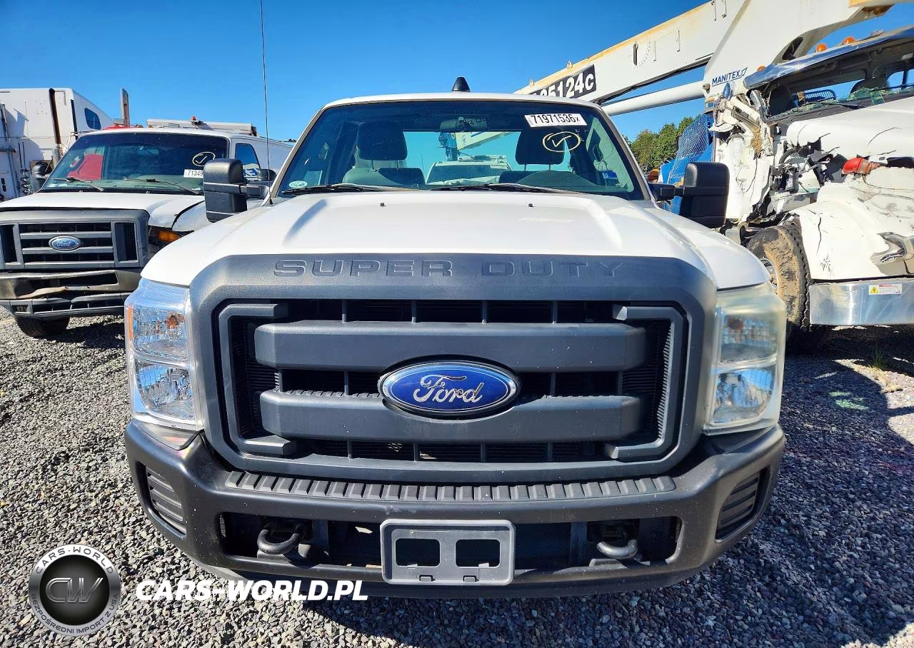 2013 Ford F250 Super Duty VIN:1FTBF2A69DEB81856 - 5