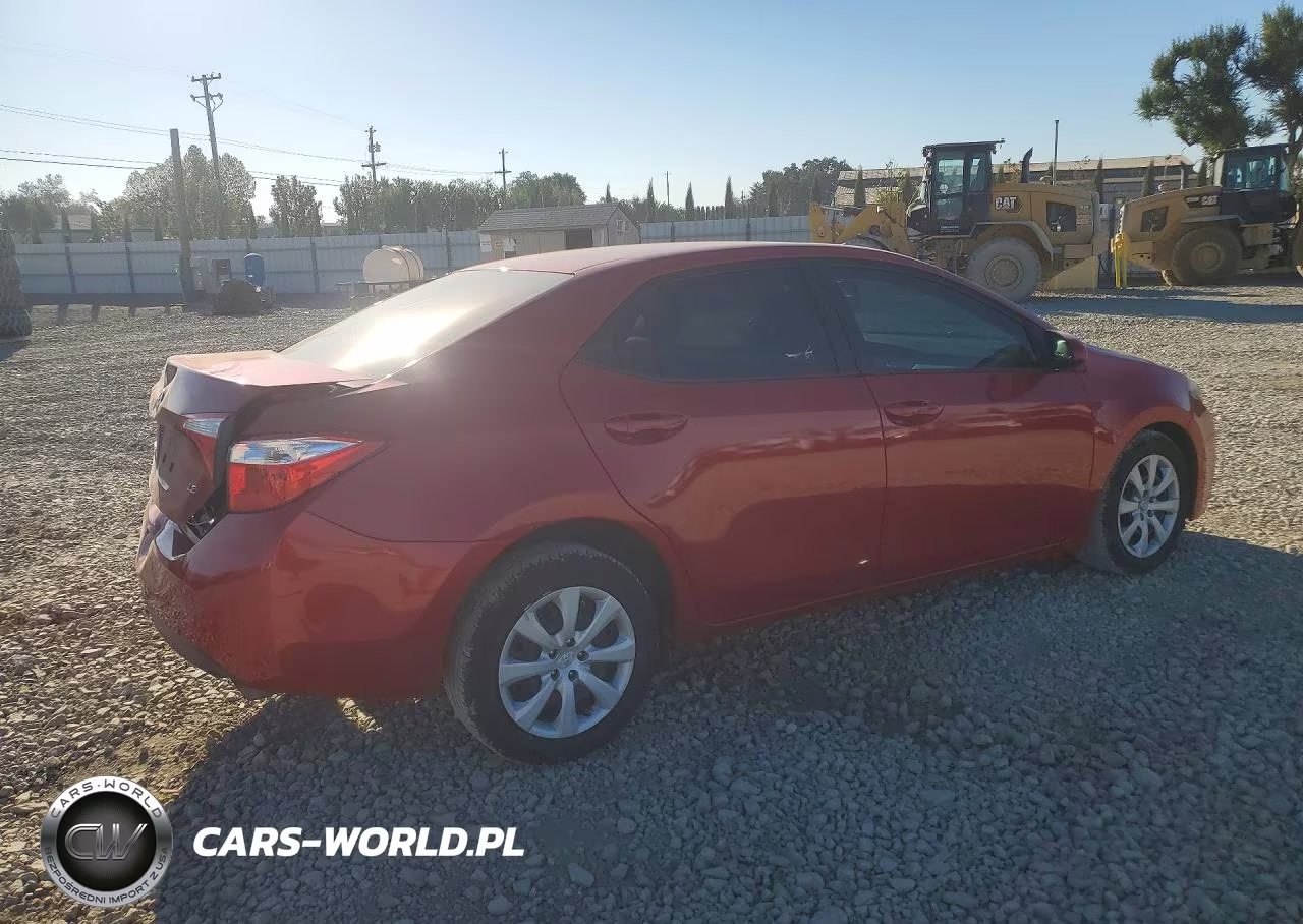 2016 Toyota Corolla Le VIN:5YFBURHE7GP392539 - 3