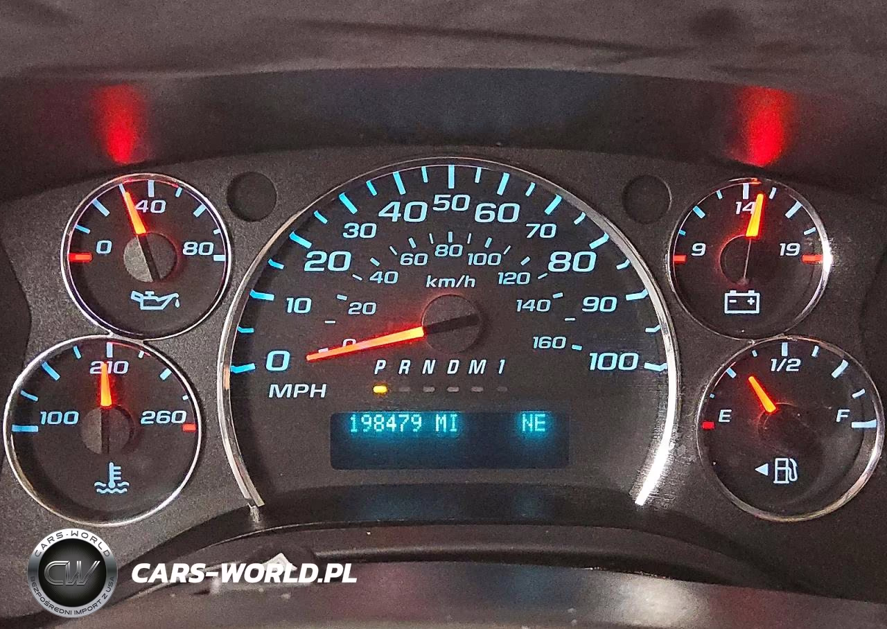 2020 Chevrolet Express G2500 VIN:1GCWGAFP7L1262709 - 9