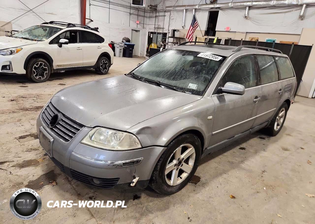 2004 Volkswagen Passat Glx 4Motion VIN:WVWYH63B24E130804 - 1