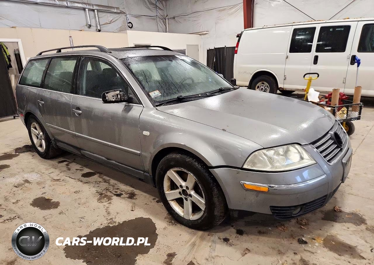 2004 Volkswagen Passat Glx 4Motion VIN:WVWYH63B24E130804 - 4