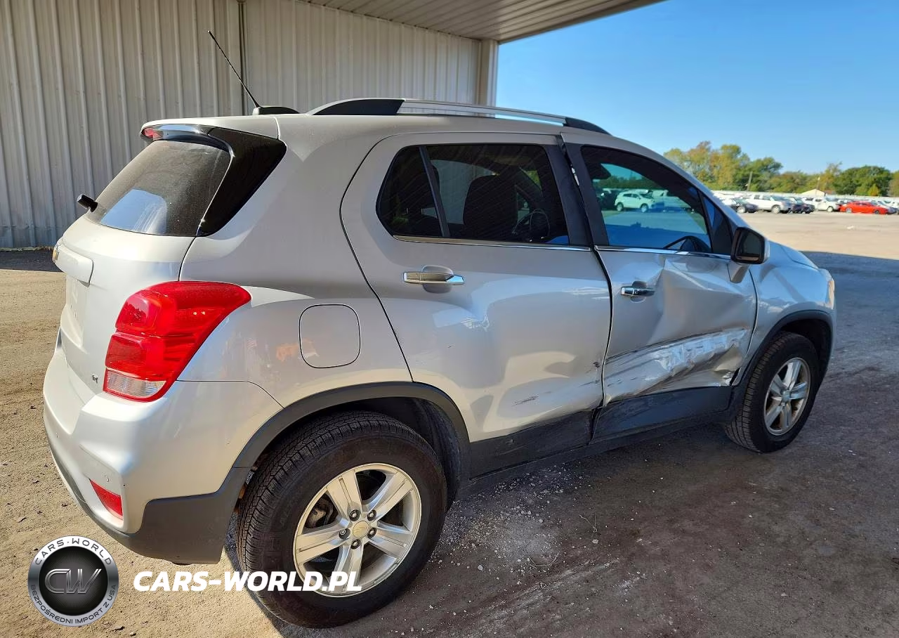 2019 Chevrolet Trax 1Lt VIN:3GNCJPSB4KL306486 - 3