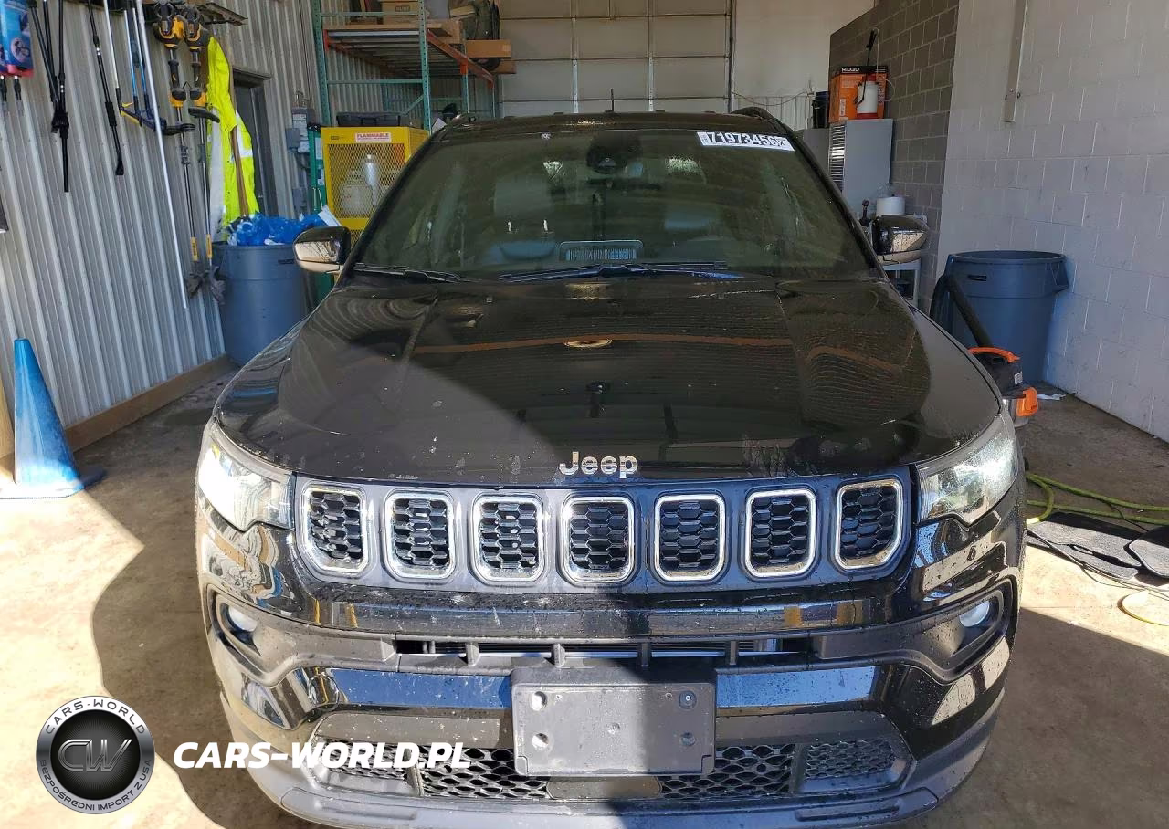2025 Jeep Compass Latitude VIN:3C4NJDBN0ST597773 - 5