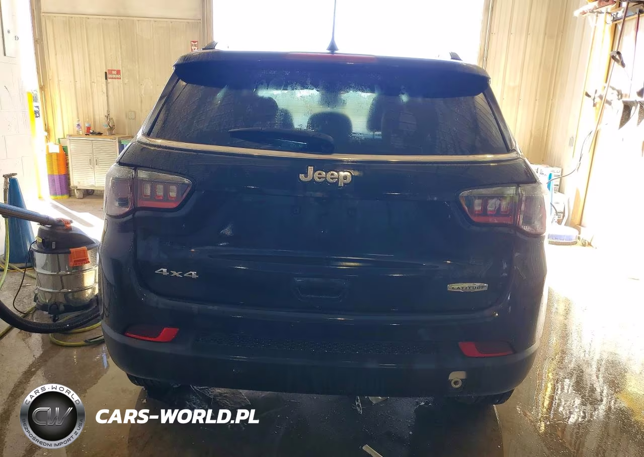 2025 Jeep Compass Latitude VIN:3C4NJDBN0ST597773 - 6