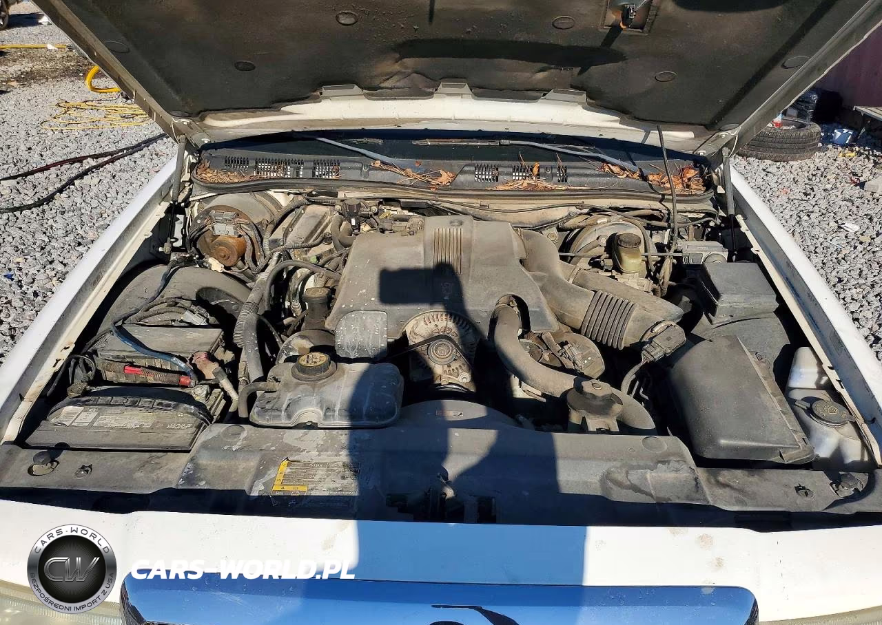 2003 Mercury Grand Marquis Ls VIN:2MEFM75W03X607007 - 11
