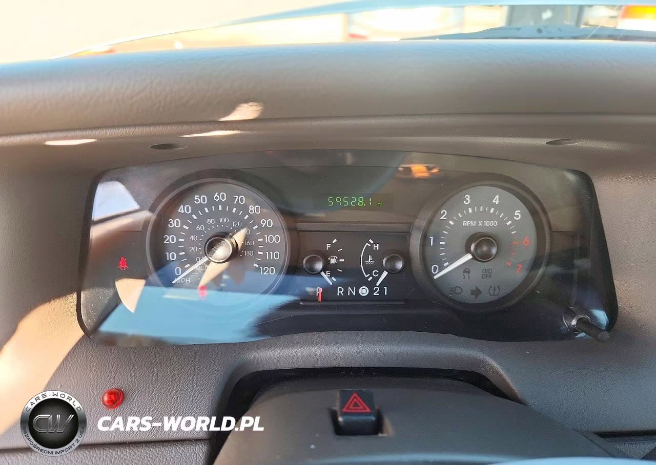 2008 Mercury Grand Marquis Gs VIN:2MEFM74V36X619603 - 9